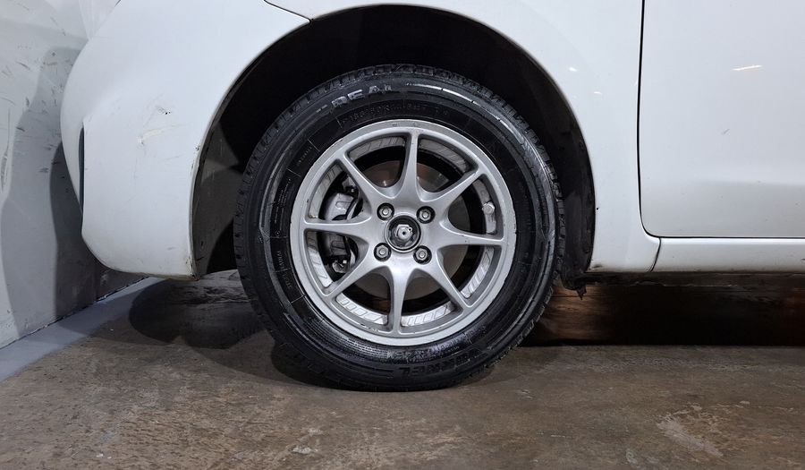 Nissan March 1.6 SENSE AT Hatchback 2015