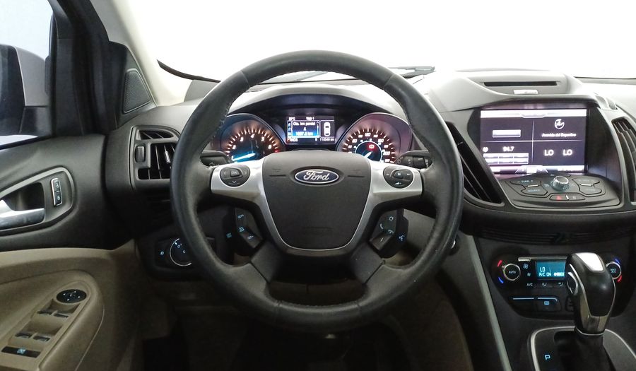 Ford Escape 2.5 SE PLUS PANORAMA ROOF AT Suv 2013