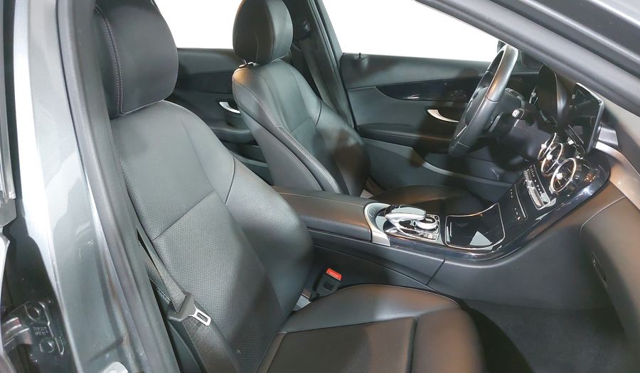 Mercedes Benz Clase C 2.0 200 AUTO Sedan 2020
