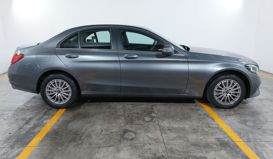Mercedes Benz Clase C 2.0 200 AUTO Sedan 2020