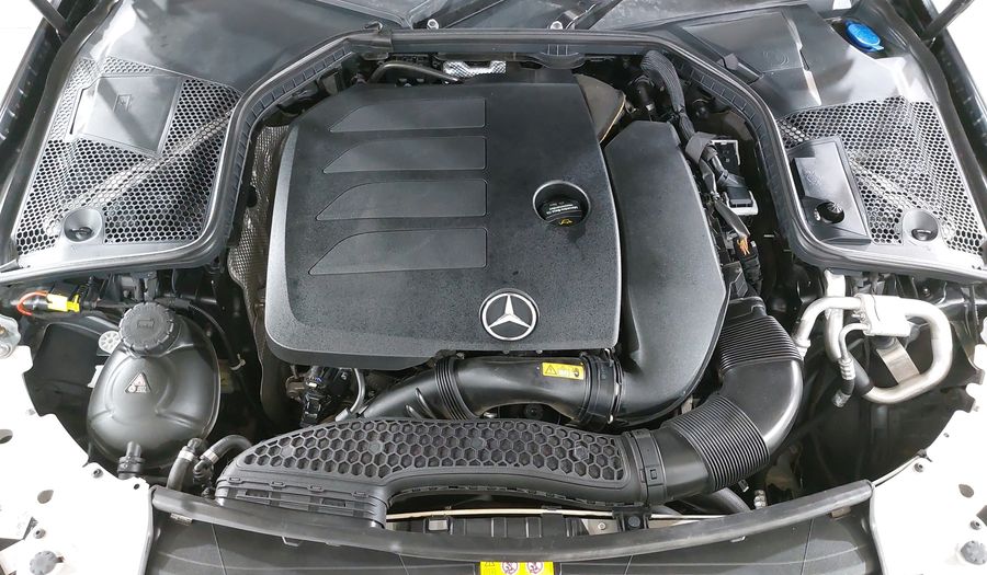 Mercedes Benz Clase C 2.0 200 AUTO Sedan 2020
