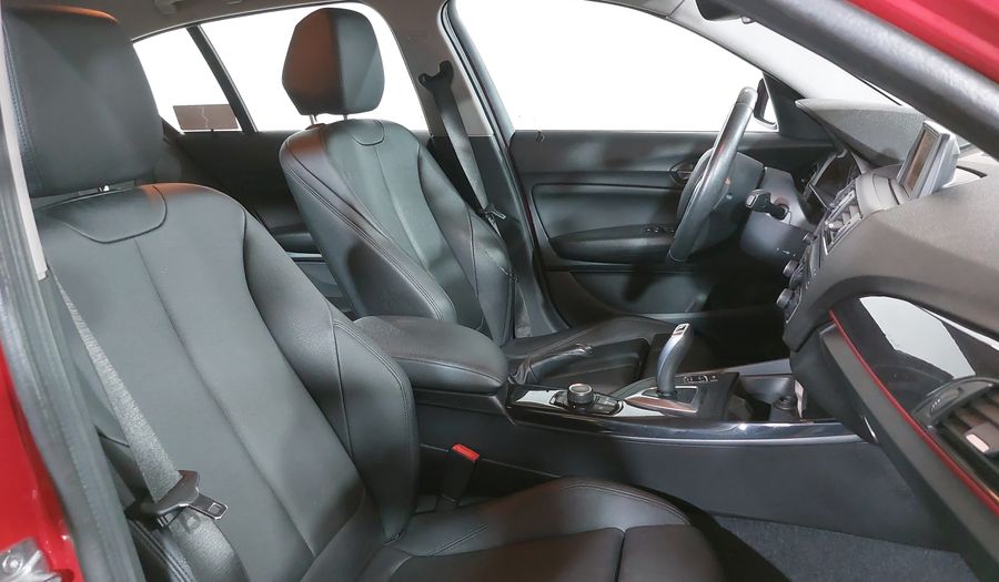 Bmw Serie 1 1.6 118IA SPORT LINE Hatchback 2015