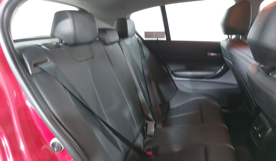 Bmw Serie 1 1.6 118IA SPORT LINE Hatchback 2015