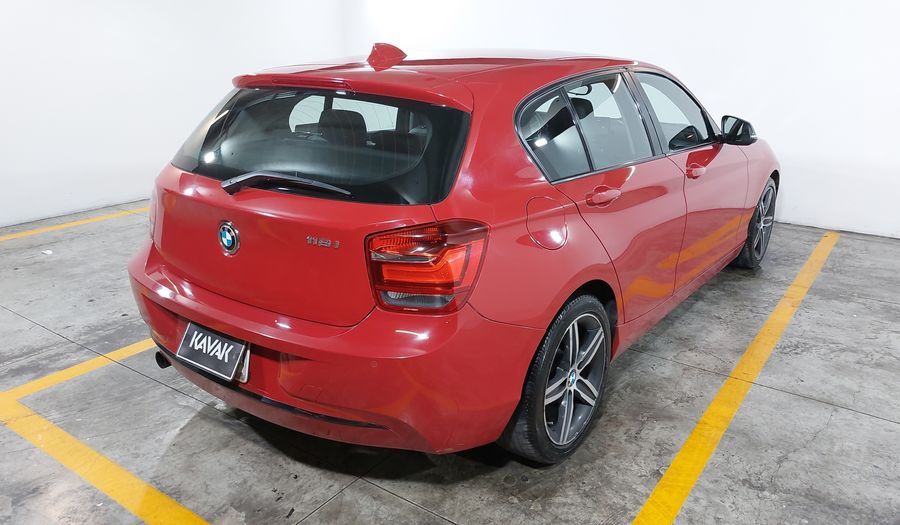 Bmw Serie 1 1.6 118IA SPORT LINE Hatchback 2015