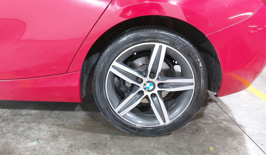 Bmw Serie 1 1.6 118IA SPORT LINE Hatchback 2015