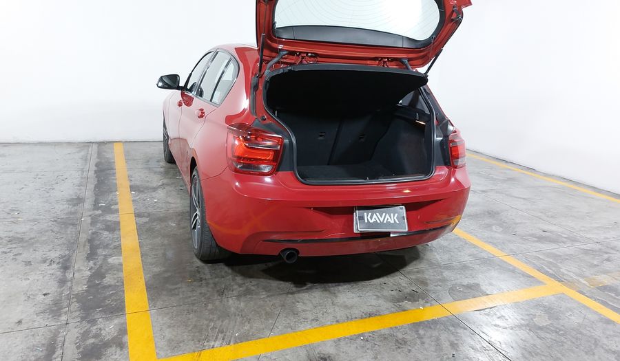 Bmw Serie 1 1.6 118IA SPORT LINE Hatchback 2015