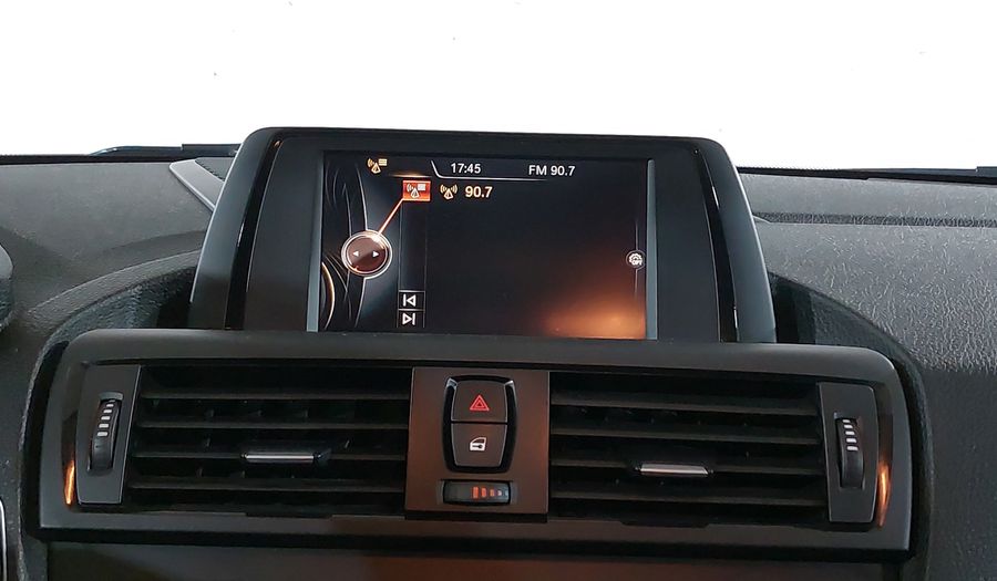 Bmw Serie 1 1.6 118IA SPORT LINE Hatchback 2015