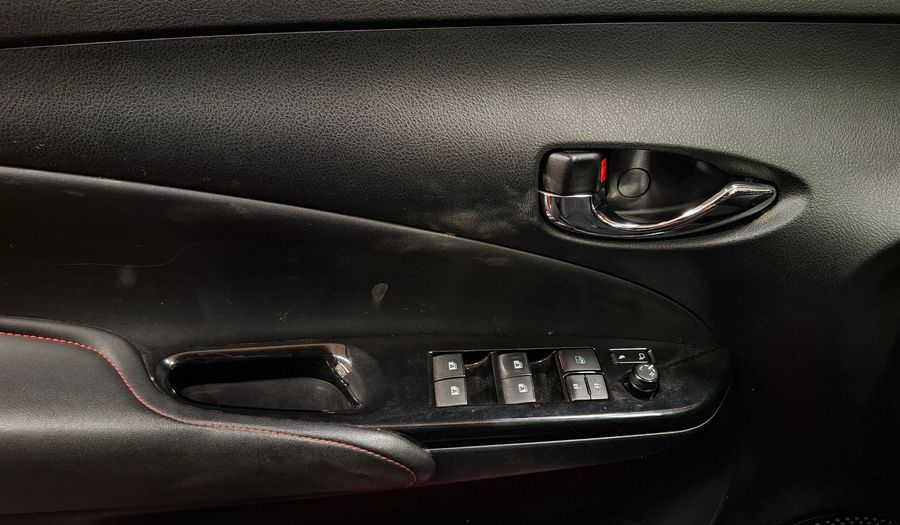 Toyota Yaris 1.5 S CVT Hatchback 2019