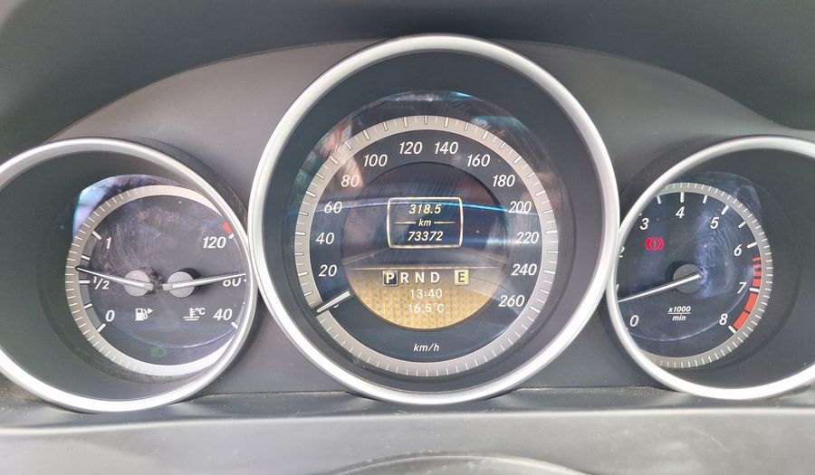 Mercedes Benz Clase C 1.8 180 CGI AUTO BLUE E. Sedan 2013
