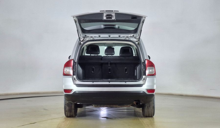 Jeep Compass 2.4 SPORT AUTO Suv 2013