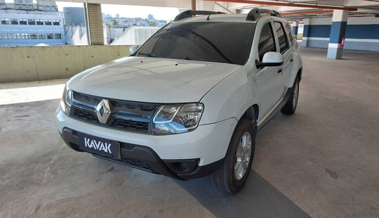 Renault • Duster