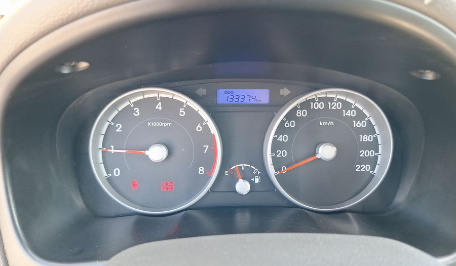 Hyundai Accent 1.4 MC GL PS EW AC Sedan 2010