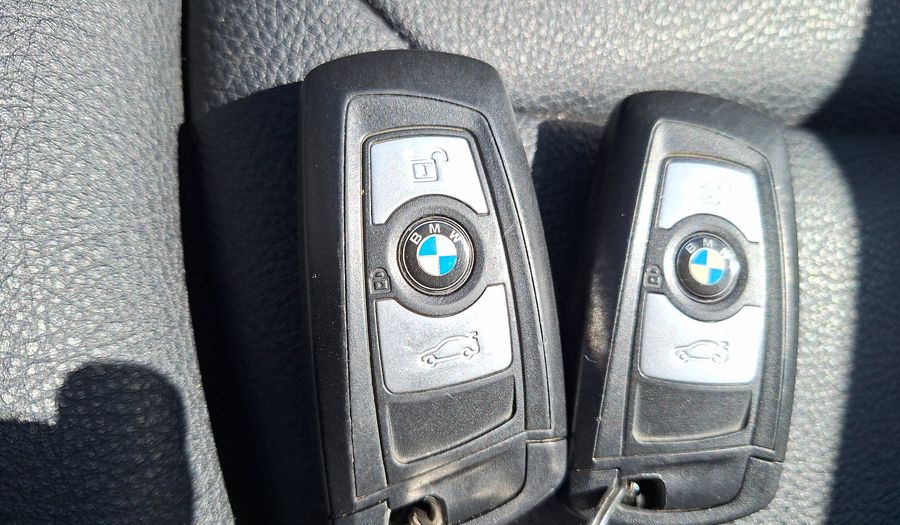 Bmw Serie 3 2.0 320I A Sedan 2016