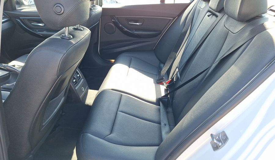 Bmw Serie 3 2.0 320I A Sedan 2016