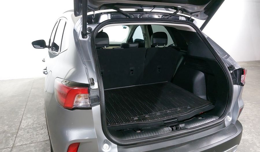 Ford Escape 2.5 HEV TITANIUM CVT Suv 2021