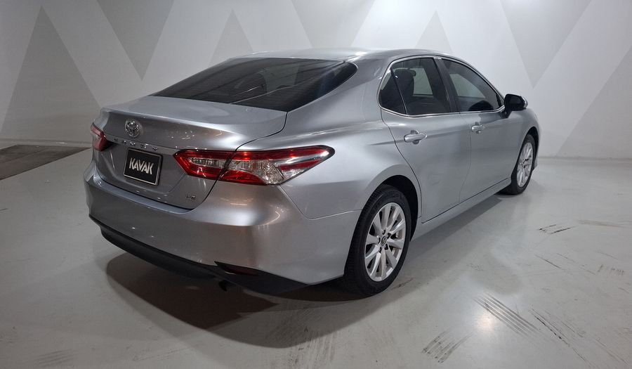 Toyota Camry 2.5 LE AUTO Sedan 2020