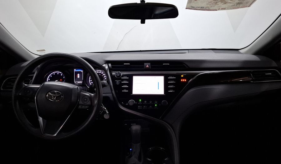 Toyota Camry 2.5 LE AUTO Sedan 2020