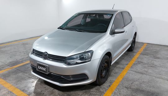 Volkswagen • Polo