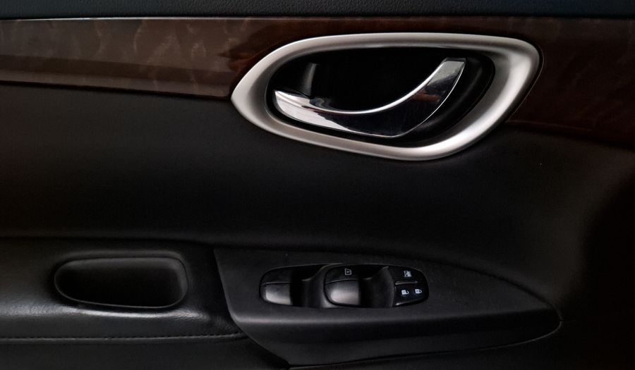 Nissan Sentra 1.8 EXCLUSIVE NAVI CVT Sedan 2013