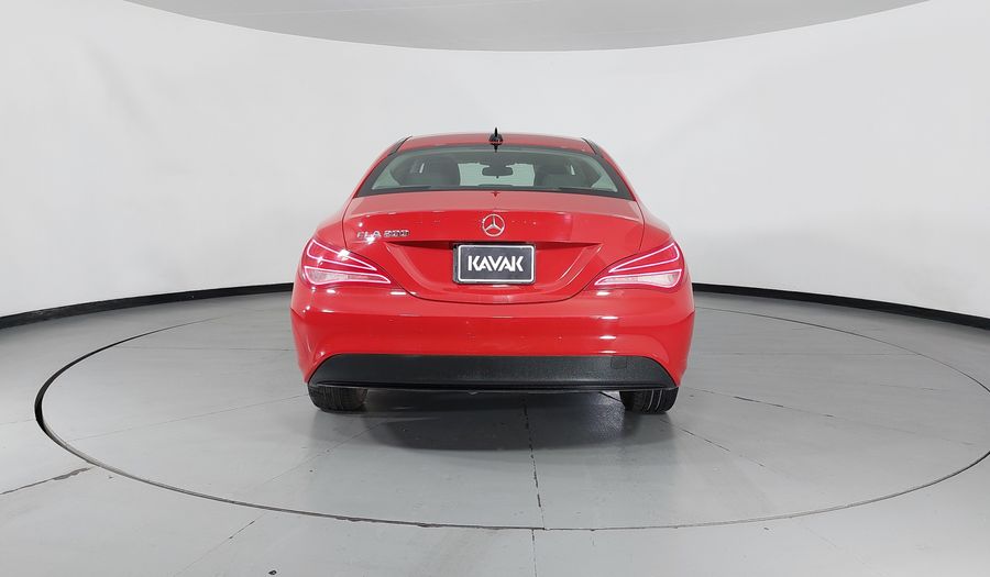 Mercedes Benz Clase Cla 1.6 CLA 200 CGI SPORT AT Coupe 2015