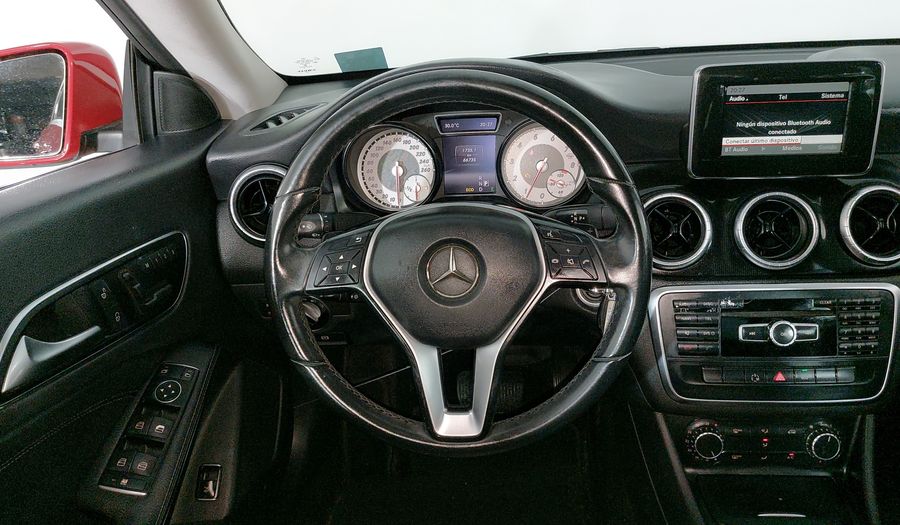 Mercedes Benz Clase Cla 1.6 CLA 200 CGI SPORT AT Coupe 2015