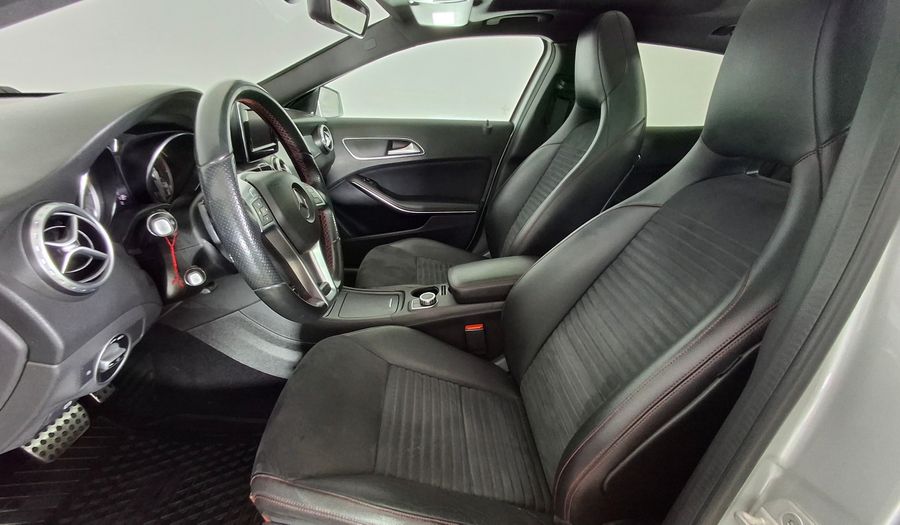 Mercedes Benz Clase Gla 2.0 GLA 250 4MATIC DCT Suv 2015
