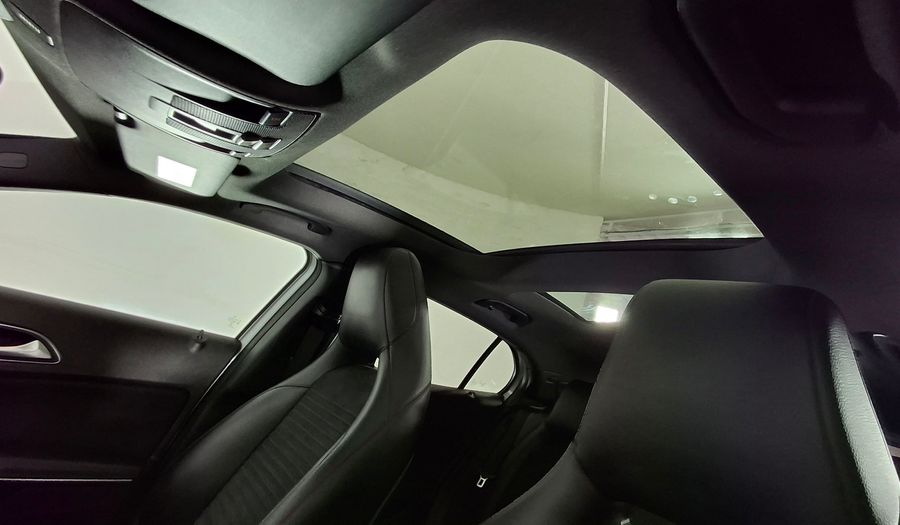 Mercedes Benz Clase Gla 2.0 GLA 250 4MATIC DCT Suv 2015