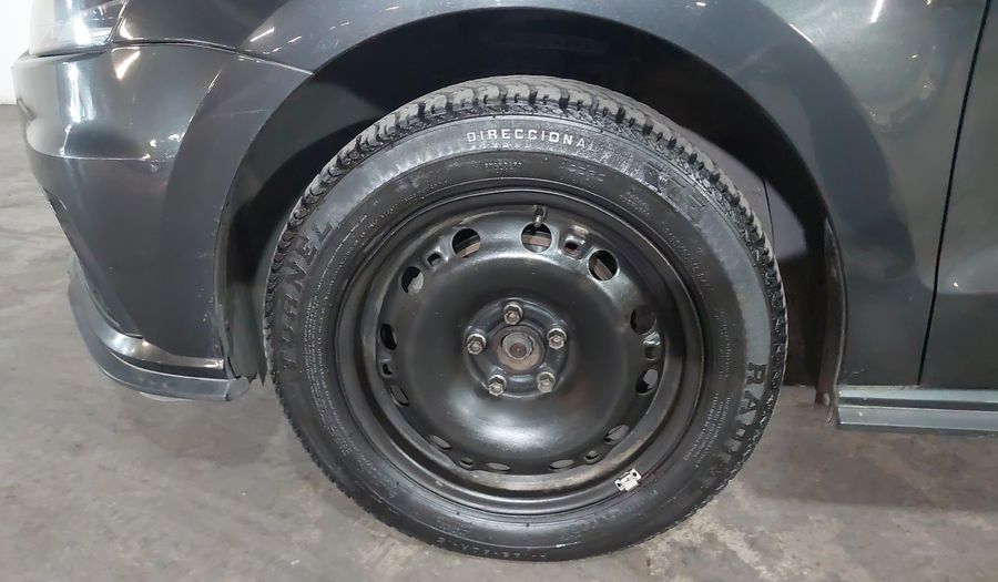 Volkswagen Vento 1.6 STARTLINE AUTO Sedan 2020