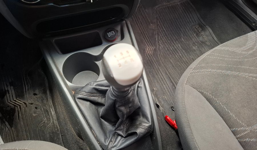 Fiat Siena 1.6 16V EL Sedan 2015