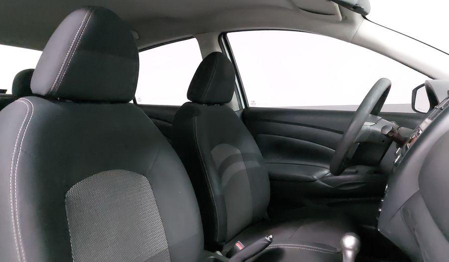 Nissan Versa 1.6 SENSE TA AC Sedan 2015