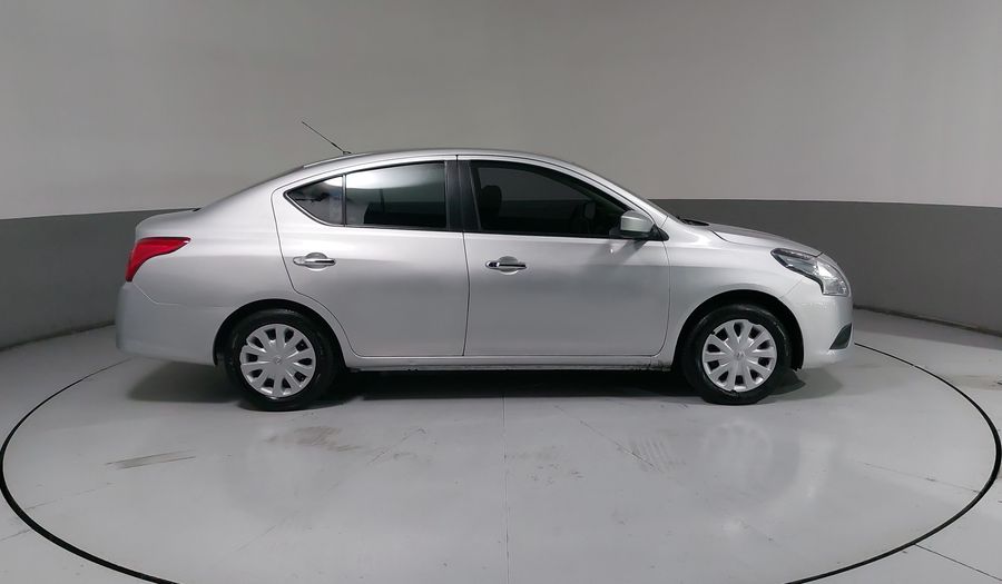 Nissan Versa 1.6 SENSE TA AC Sedan 2015
