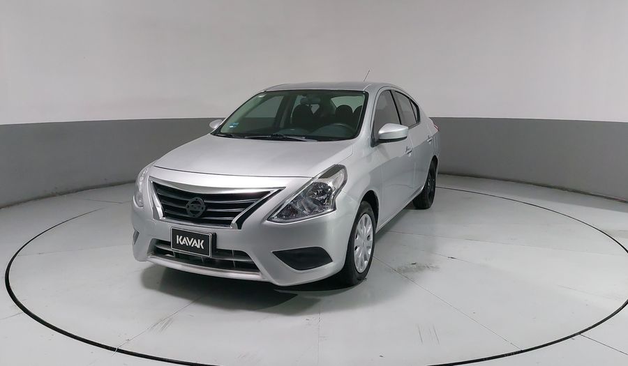 Nissan Versa 1.6 SENSE TA AC Sedan 2015