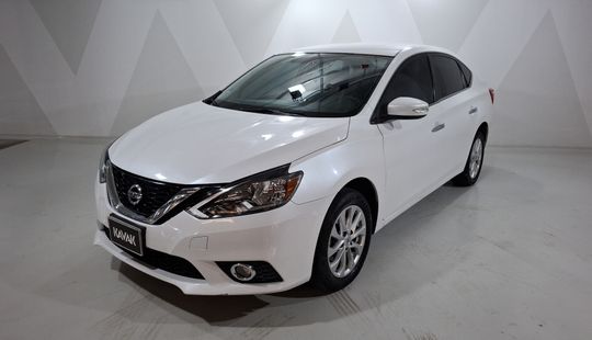 Nissan • Sentra