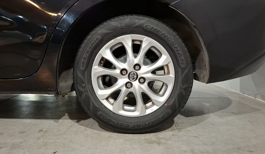 Toyota Yaris 1.5 R MID MT Sedan 2016