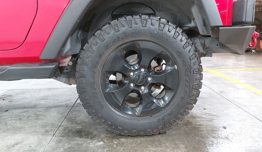 Jeep Wrangler 3.6 SAHARA 4WD AUTO Suv 2014