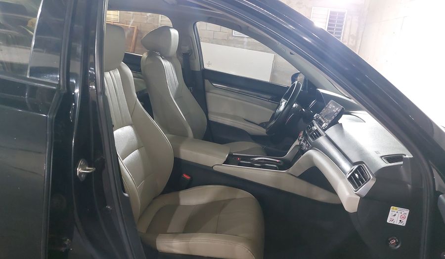 Honda Accord 2.0 TOURING AUTO Sedan 2019