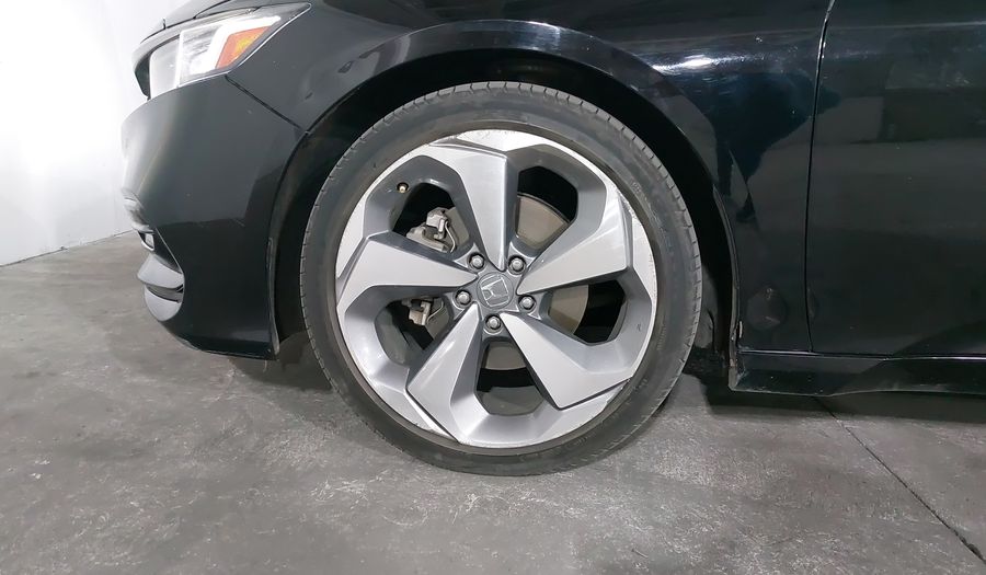 Honda Accord 2.0 TOURING AUTO Sedan 2019