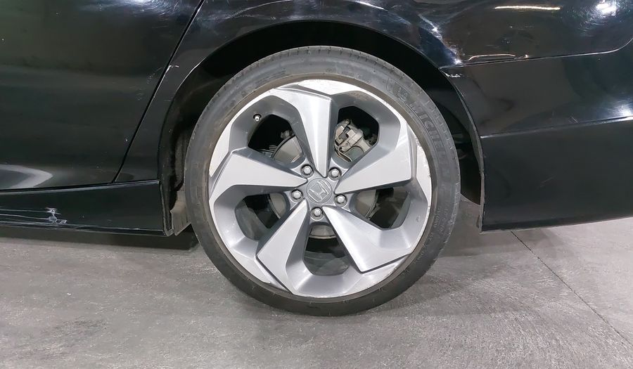 Honda Accord 2.0 TOURING AUTO Sedan 2019