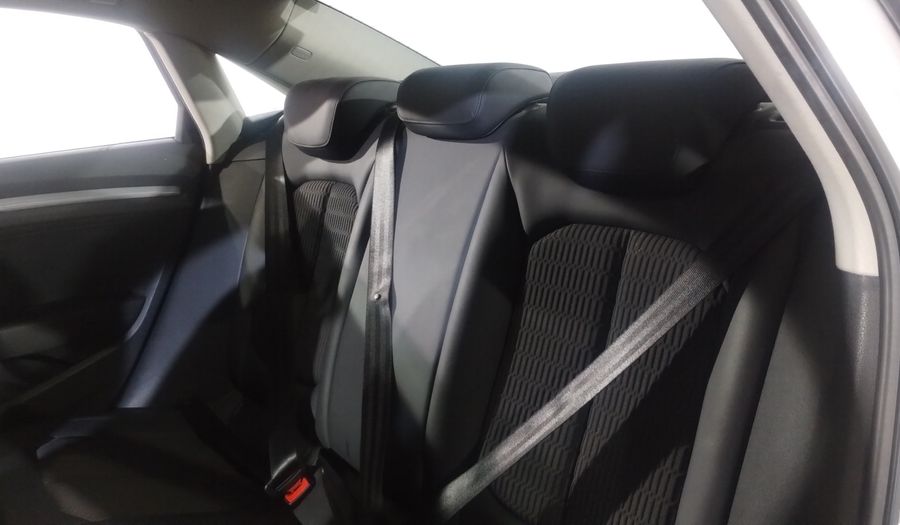 Audi A3 1.8 TFSI ATTRACTION S TRONIC Sedan 2015