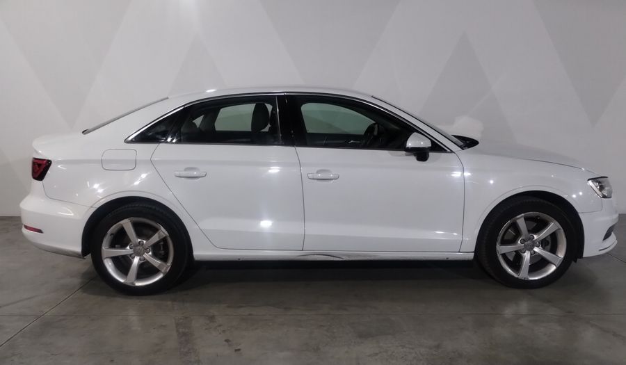 Audi A3 1.8 TFSI ATTRACTION S TRONIC Sedan 2015