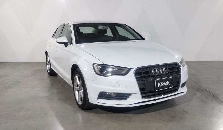 Audi A3 1.8 TFSI ATTRACTION S TRONIC Sedan 2015