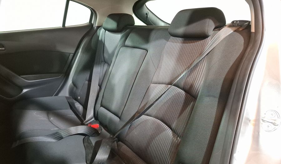 Mazda 3 2.0 HATCHBACK I TOURING TM Hatchback 2015
