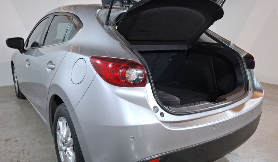 Mazda 3 2.0 HATCHBACK I TOURING TM Hatchback 2015