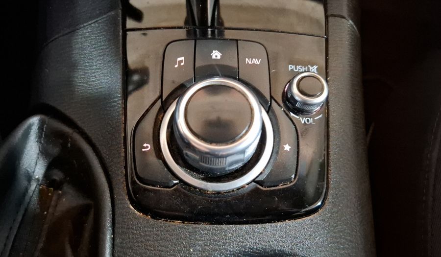 Mazda 3 2.0 HATCHBACK I TOURING TM Hatchback 2015