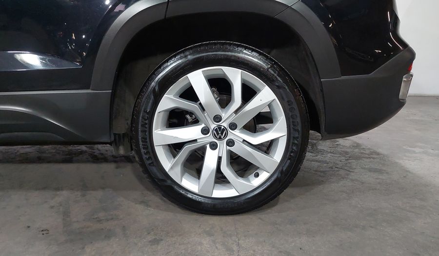 Volkswagen Taos 1.4 TSI COMFORTLINE AUTO Suv 2021