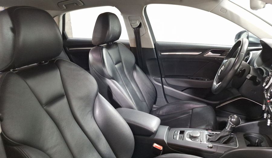 Audi A3 1.8 TFSI ATTRACTION PLUS S TRONIC Sedan 2016