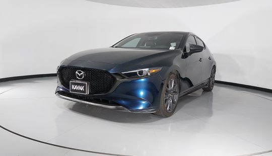 Mazda • Mazda 3