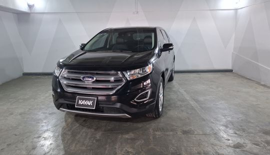 Ford • Edge