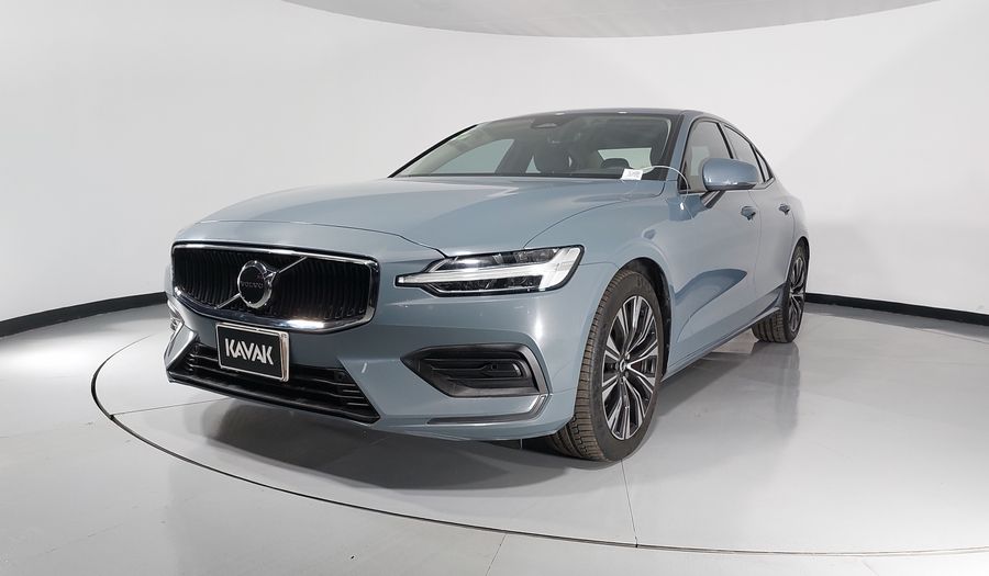 Volvo S60 2.0 B4 MHEV PLUS AUTO Sedan 2023