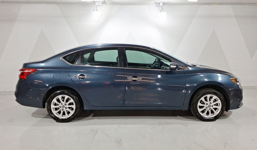 Nissan Sentra 1.8 ADVANCE CVT Sedan 2017